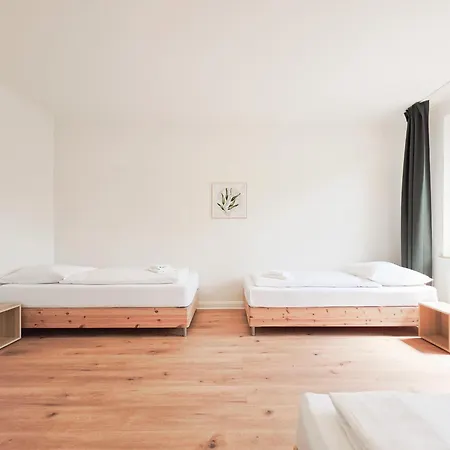 Tolstov - 3 - Kitchen - Balcony - 5 Min To Messe Dus Apartment Dusseldorf
