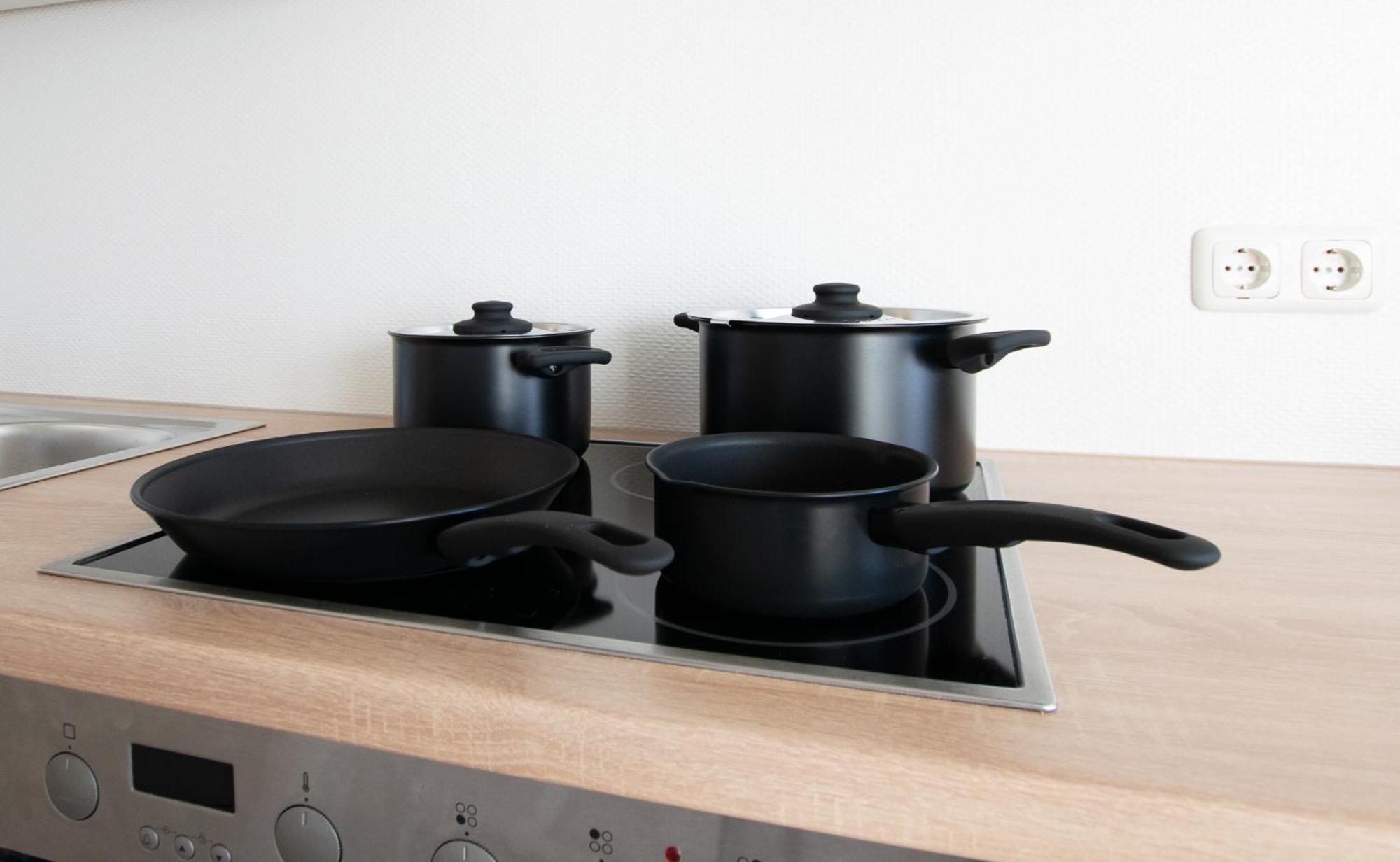 Tolstov - 3 - Kitchen - Balcony - 5 Min To Messe Dus