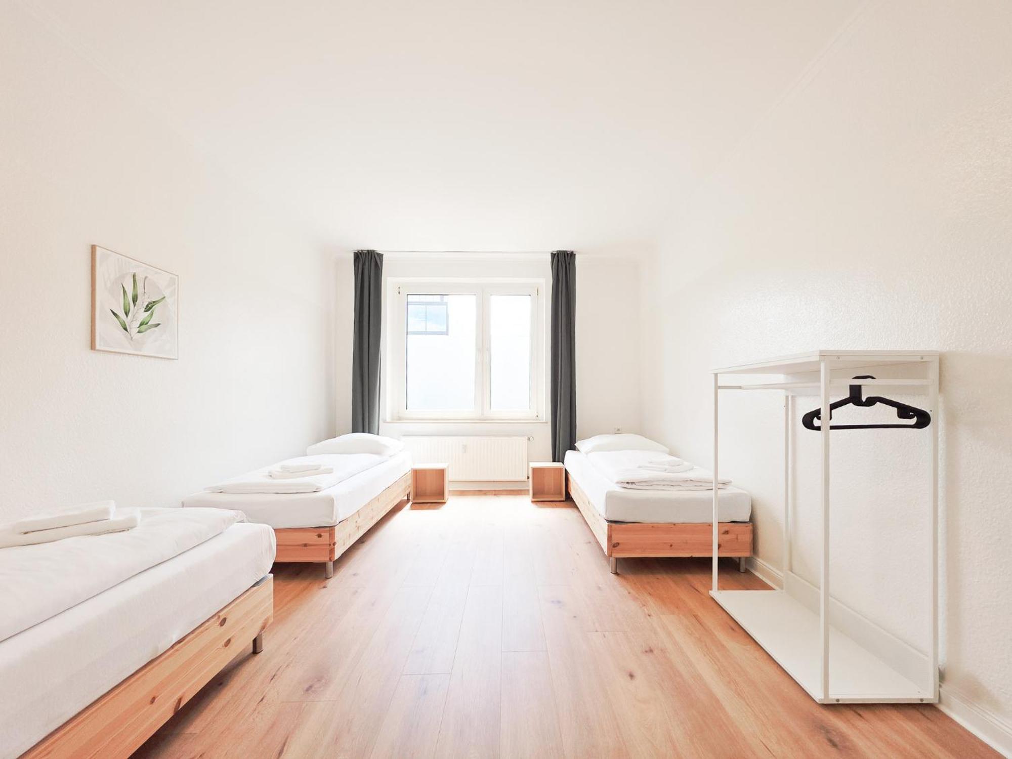 Tolstov - 3 - Kitchen - Balcony - 5 Min To Messe Dus * Düsseldorf