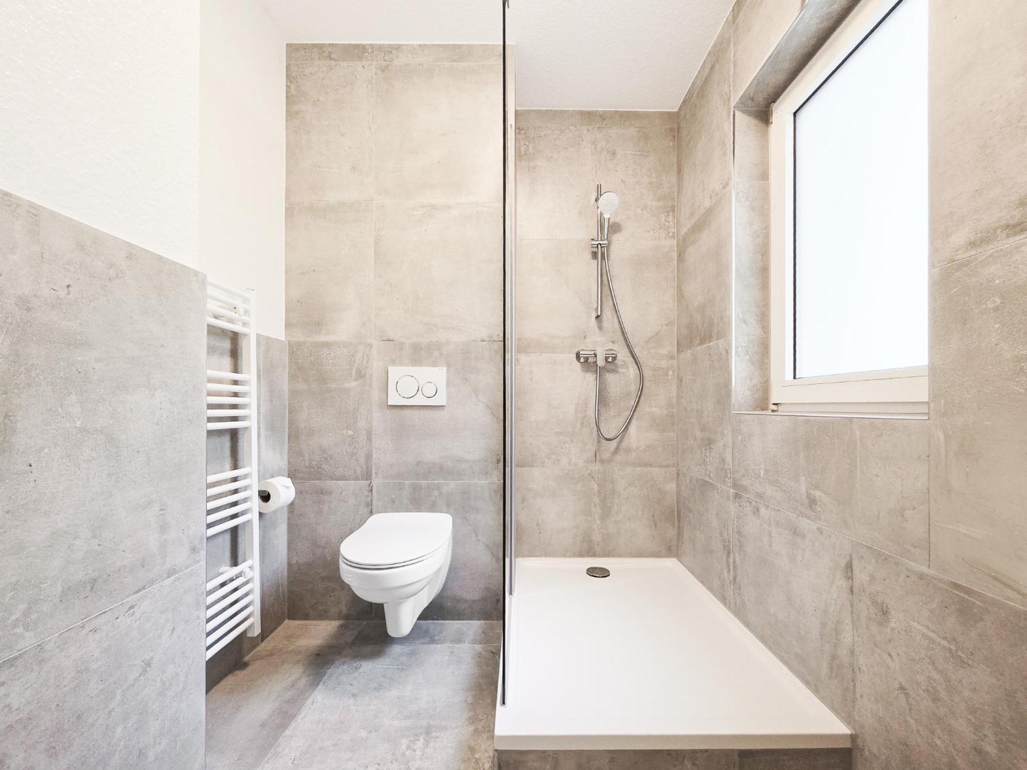 Tolstov - 3 - Kitchen - Balcony - 5 Min To Messe Dus Apartment